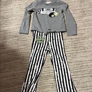 Beetlejuice Gray and Black Striped outfit